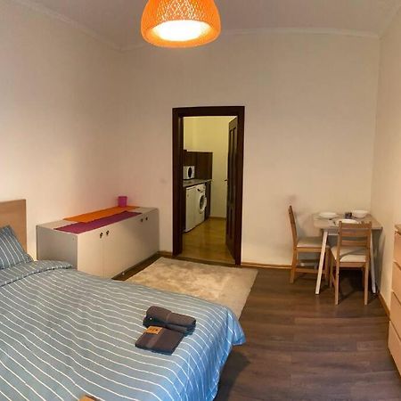 Opera Apartment 2 With Wifi & Tv Sofia Extérieur photo